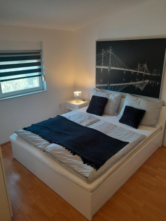Caliente Apartments Vir A Dış mekan fotoğraf