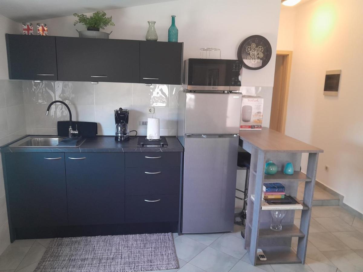 Caliente Apartments Vir A Dış mekan fotoğraf